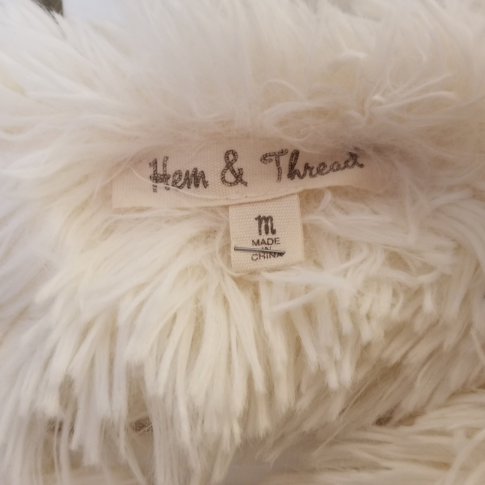 Hem & Thread View 2